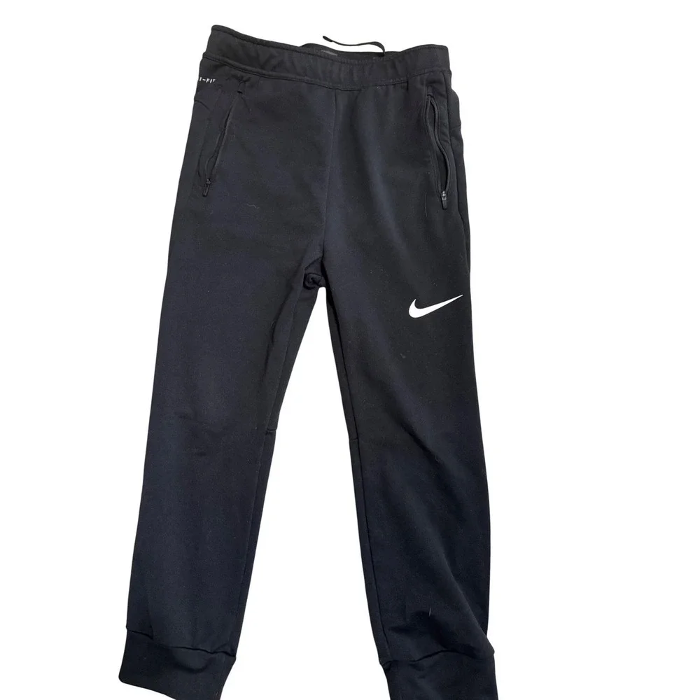 Kids Nike Dri-FIT Black Jogger Sweatpants Athletic Comfort Size 6